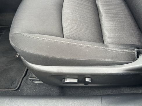 Used 2023 Nissan Altima 2.5 SV FWD image 11