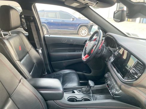 Used 2023 Dodge Durango GT AWD/4WD image 12