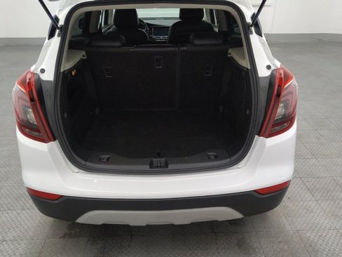 Used 2020 Buick Encore Preferred image 29