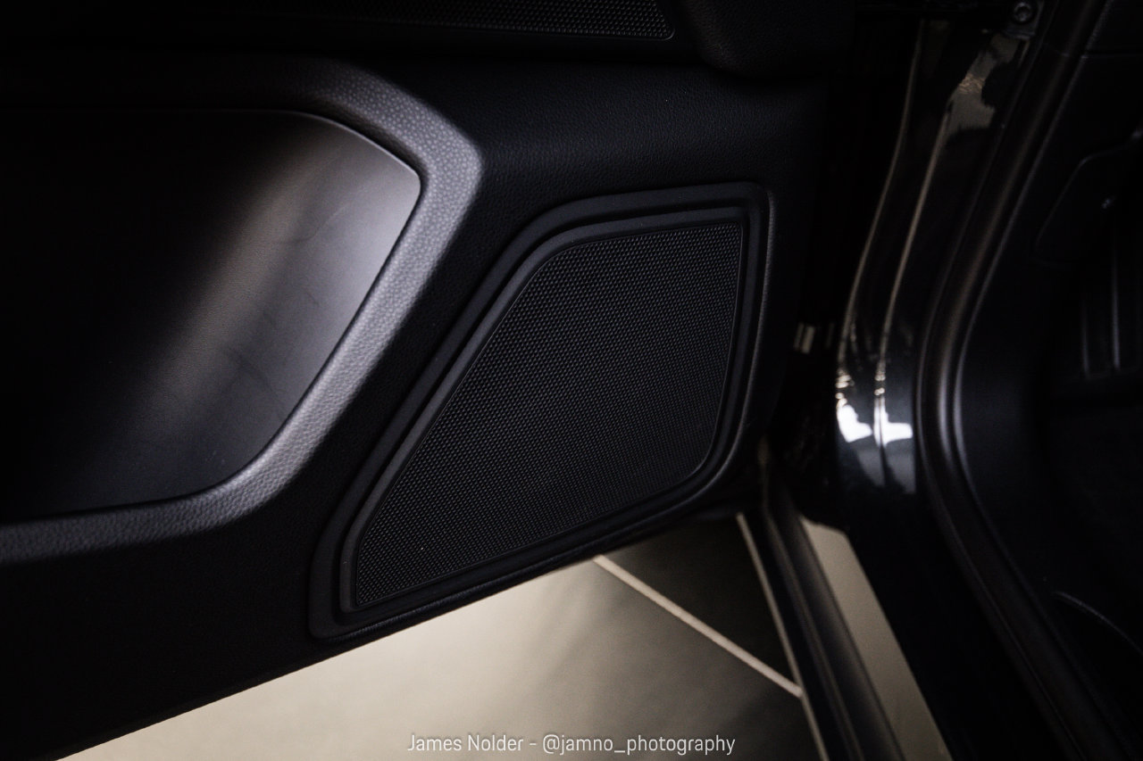 Certified 2023 Porsche Macan AWD/4WD image 21