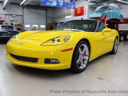 Used 2007 Chevrolet Corvette Coupe w/ Preferred Equipment Group RWD image 56
