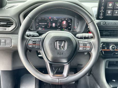 Used 2026 Honda Passport TrailSport image 17