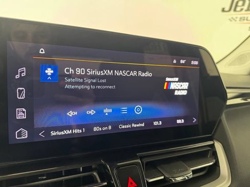 Used 2026 Chevrolet TrailBlazer LT w/ Convenience Package FWD image 20