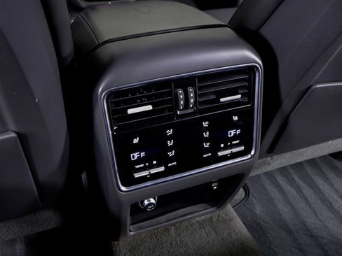 Certified 2023 Porsche Cayenne GTS w/ Premium Package Plus AWD/4WD image 28