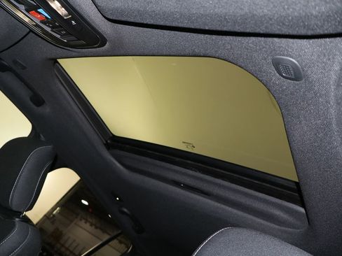 New 2026 Jeep Grand Cherokee Laredo X image 25