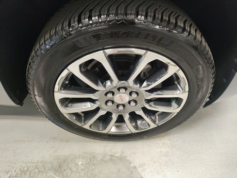 Used 2020 GMC Acadia Denali w/ LPO, Floor Liner Package image 4