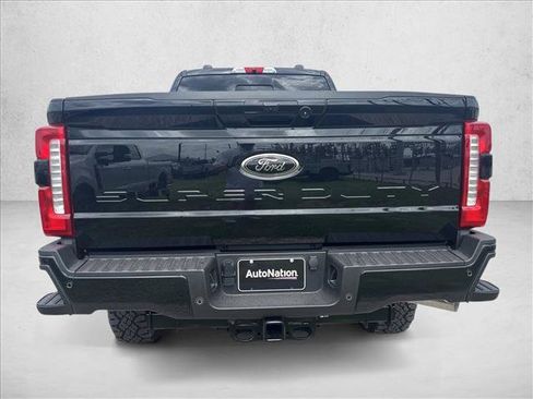 New 2026 Ford F250 XLT w/ XLT Premium Package AWD/4WD image 4