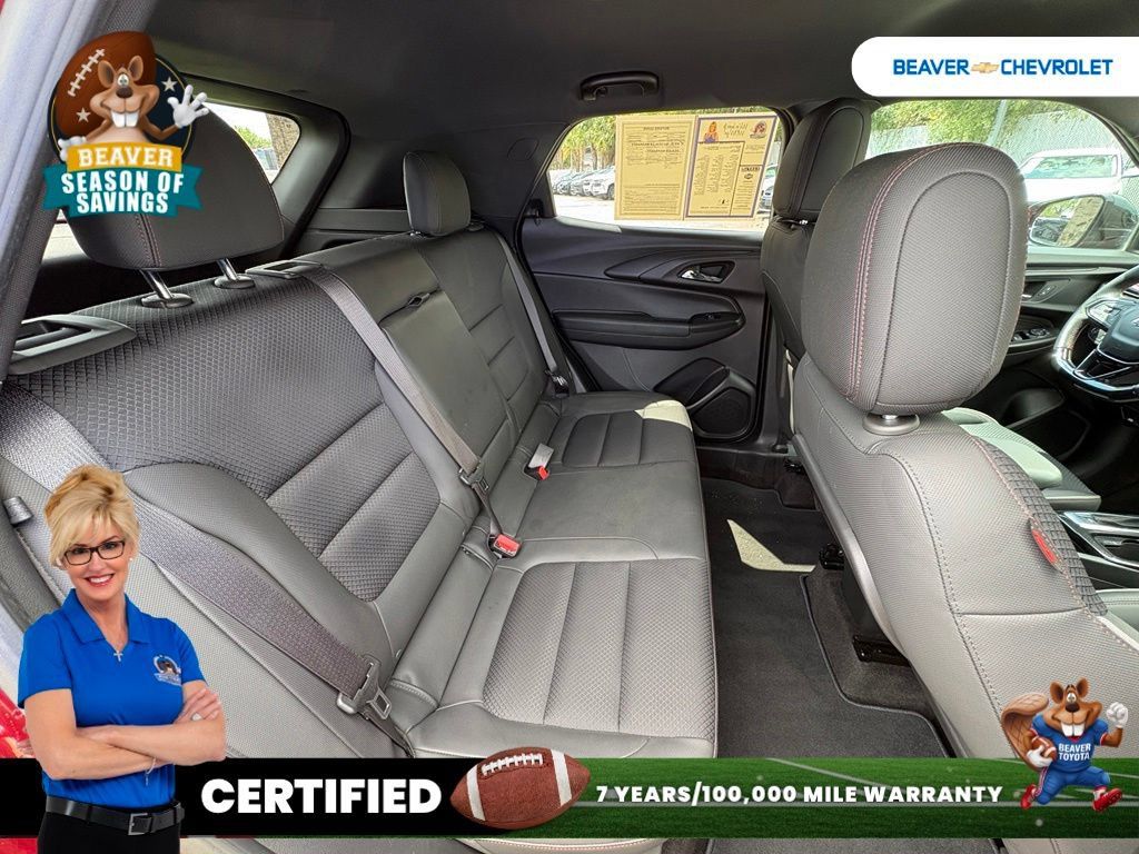 Used 2022 Chevrolet TrailBlazer RS FWD image 25