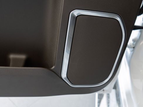 New 2025 GMC Sierra 1500 SLT w/ SLT Premium Plus Package image 10