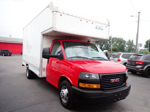 Used 2019 GMC Savana 3500 w/ Power Convenience Package RWD image 1