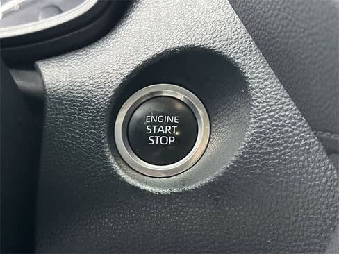 Used 2023 Toyota Corolla Cross LE image 11