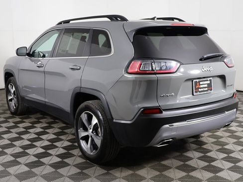 Used 2022 Jeep Cherokee Limited image 9