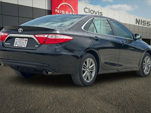 Used 2016 Toyota Camry SE FWD image 3