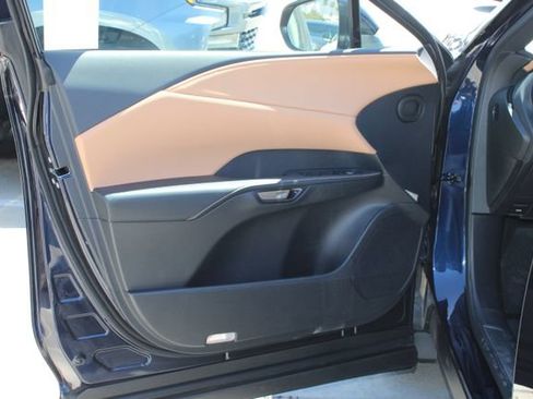 Used 2026 Lexus RX 350 FWD w/ Accessory Package (Z1) image 11