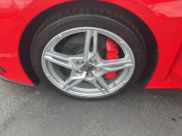 Used 2023 Chevrolet Corvette Stingray Premium Cpe w/ Z51 Performance Package RWD image 24