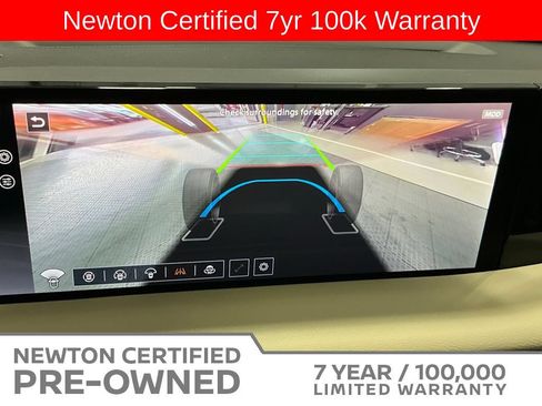 Used 2025 Nissan Armada Platinum Reserve AWD/4WD image 18