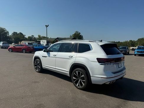 Used 2024 Volkswagen Atlas SEL Premium R-Line AWD/4WD image 5