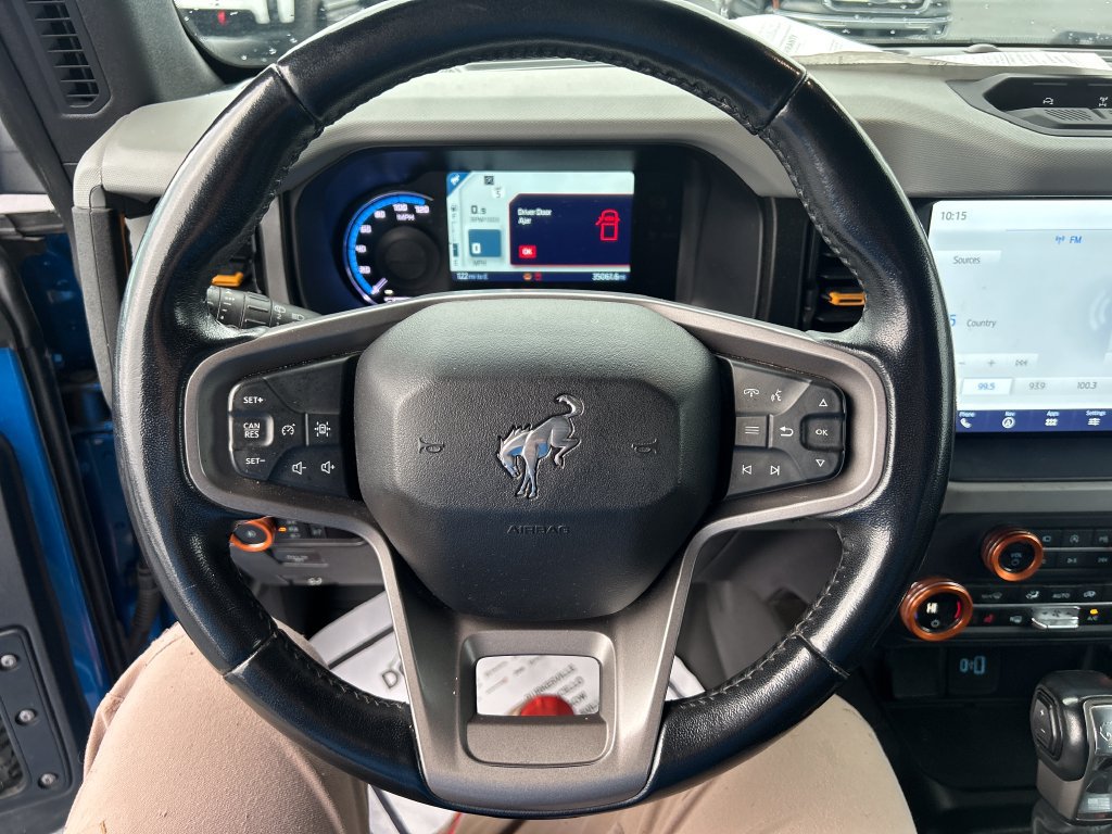 Used 2023 Ford Bronco Badlands w/ Sasquatch Package AWD/4WD image 16