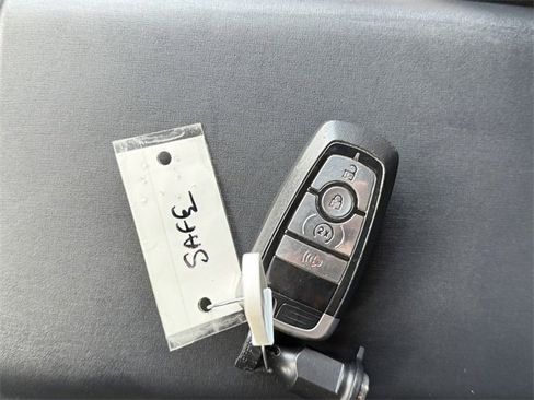 Certified 2022 Ford Bronco Wildtrak image 14