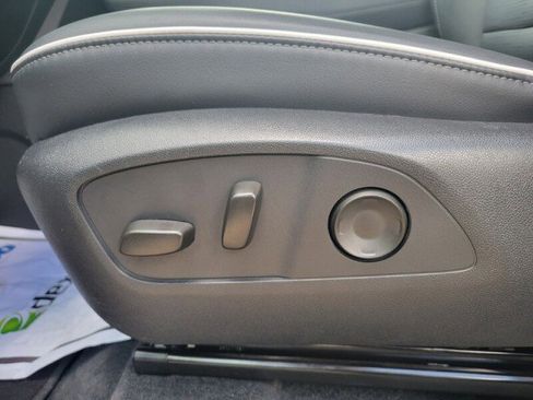 Used 2026 Buick Enclave Sport Touring FWD image 13