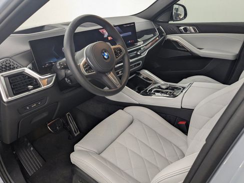 Used 2026 BMW X6 xDrive40i image 4