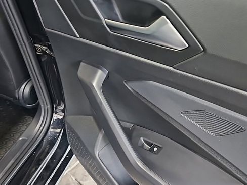 Used 2025 Volkswagen Jetta SEL image 16