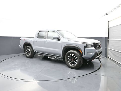 Certified 2023 Nissan Frontier PRO-4X w/ Technology Package AWD/4WD image 7