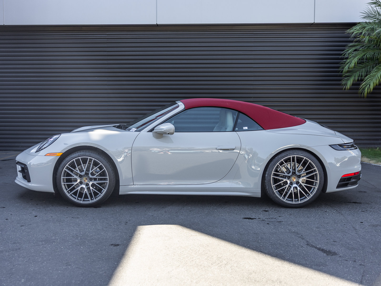 Certified 2022 Porsche 911 Carrera S RWD image 2