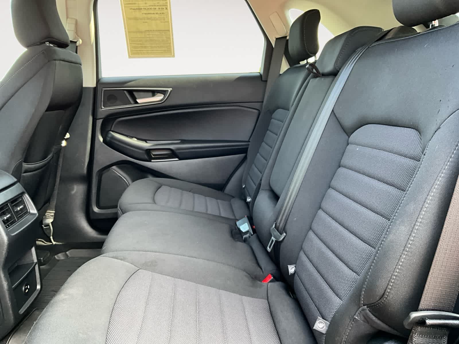 Used 2022 Ford Edge SE w/ Black Appearance Package AWD/4WD image 12