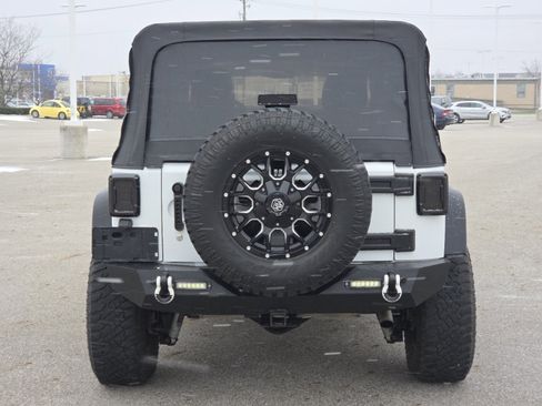 Used 2015 Jeep Wrangler Unlimited Sport w/ Quick Order Package 24S image 12