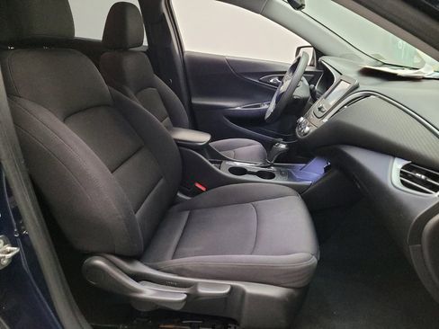 Used 2017 Chevrolet Malibu LS FWD image 21