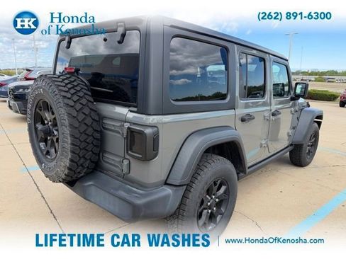 Used 2020 Jeep Wrangler Unlimited Sport AWD/4WD image 2