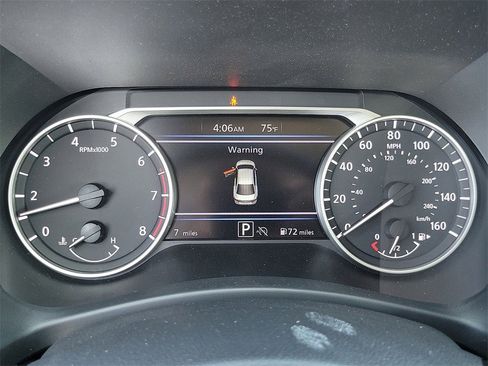 New 2025 Nissan Sentra SR image 9