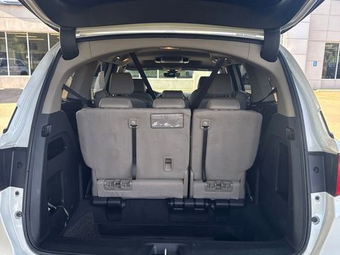 Used 2022 Honda Odyssey Touring image 5