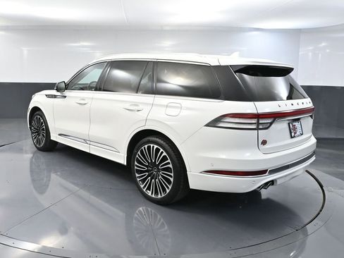 Used 2023 Lincoln Aviator Black Label w/ Dynamic Handling Package image 9