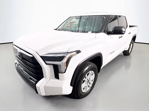 Used 2024 Toyota Tundra SR5 AWD/4WD image 3