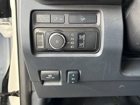 Used 2024 Ford F350 Lariat w/ Lariat Ultimate Package AWD/4WD image 60