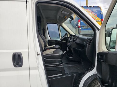 Used 2017 RAM ProMaster 1500 image 9