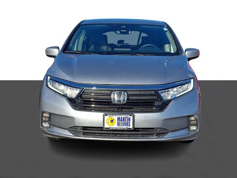 Used 2021 Honda Odyssey EX image 2