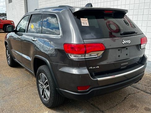 Used 2017 Jeep Grand Cherokee Limited image 5