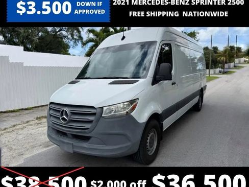 Used 2021 Mercedes-Benz Sprinter 2500 image 1