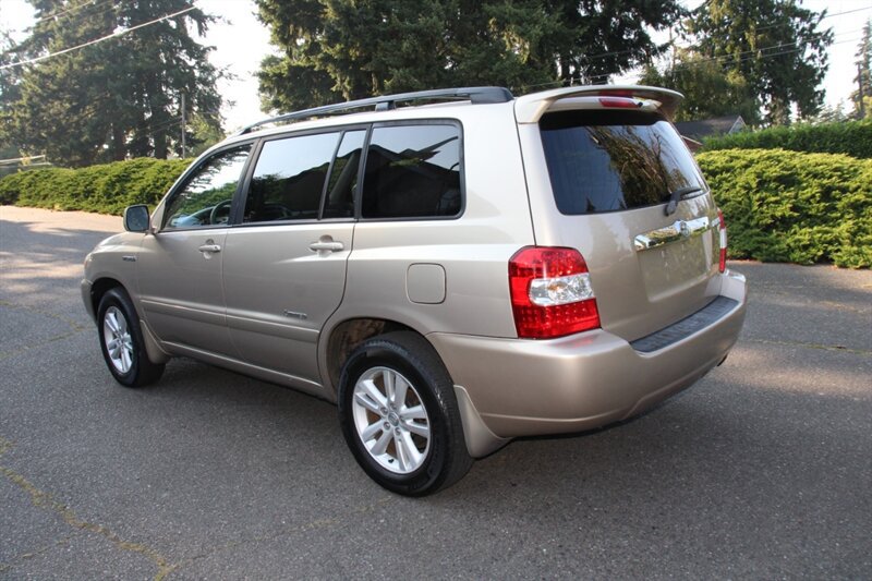 Used 2007 Toyota Highlander Limited w/ Extra Vale Pkg #3 AWD/4WD image 4