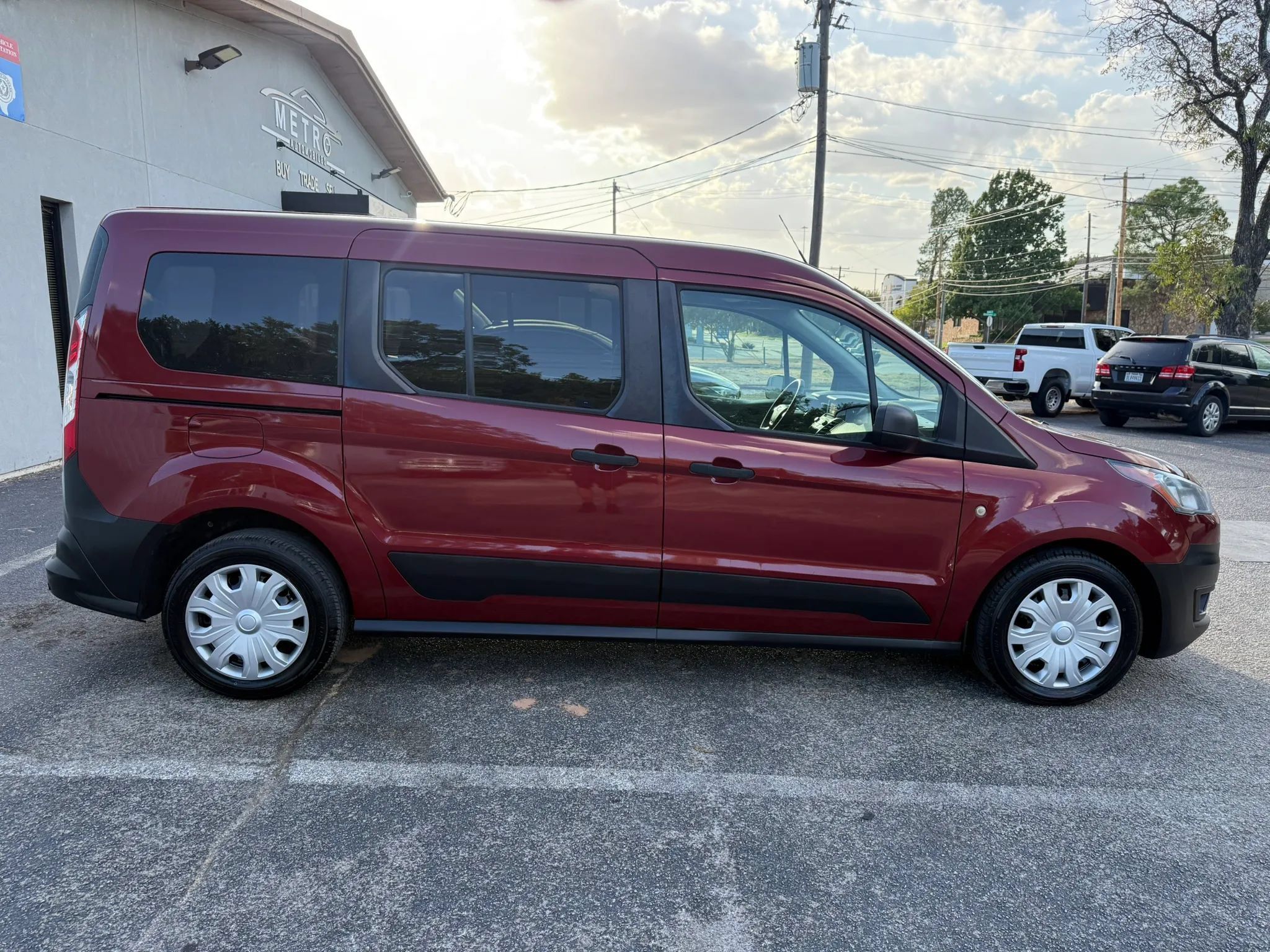 Used 2019 Ford Transit Connect XL FWD image 6