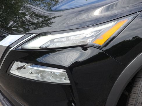 Certified 2023 Nissan Rogue SL w/ SL Premium Package FWD image 33
