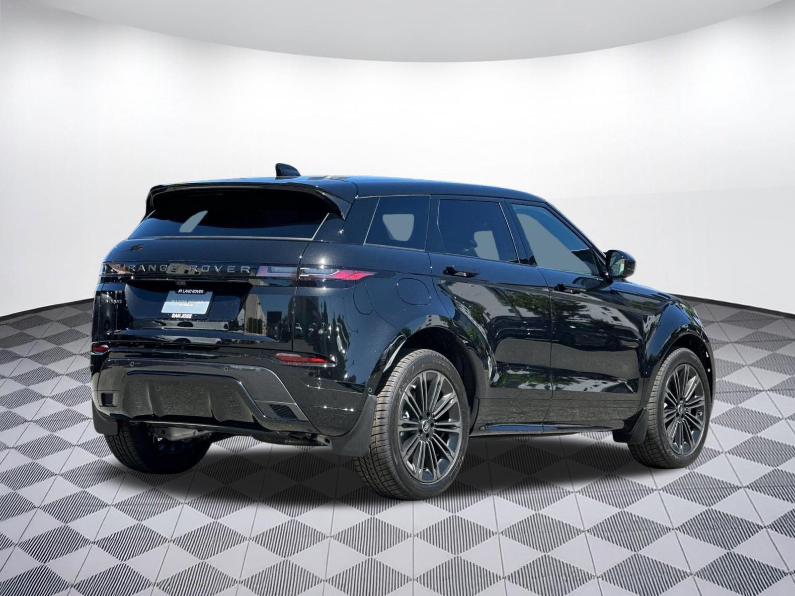 New 2026 Land Rover Range Rover Evoque Dynamic SE AWD/4WD image 9