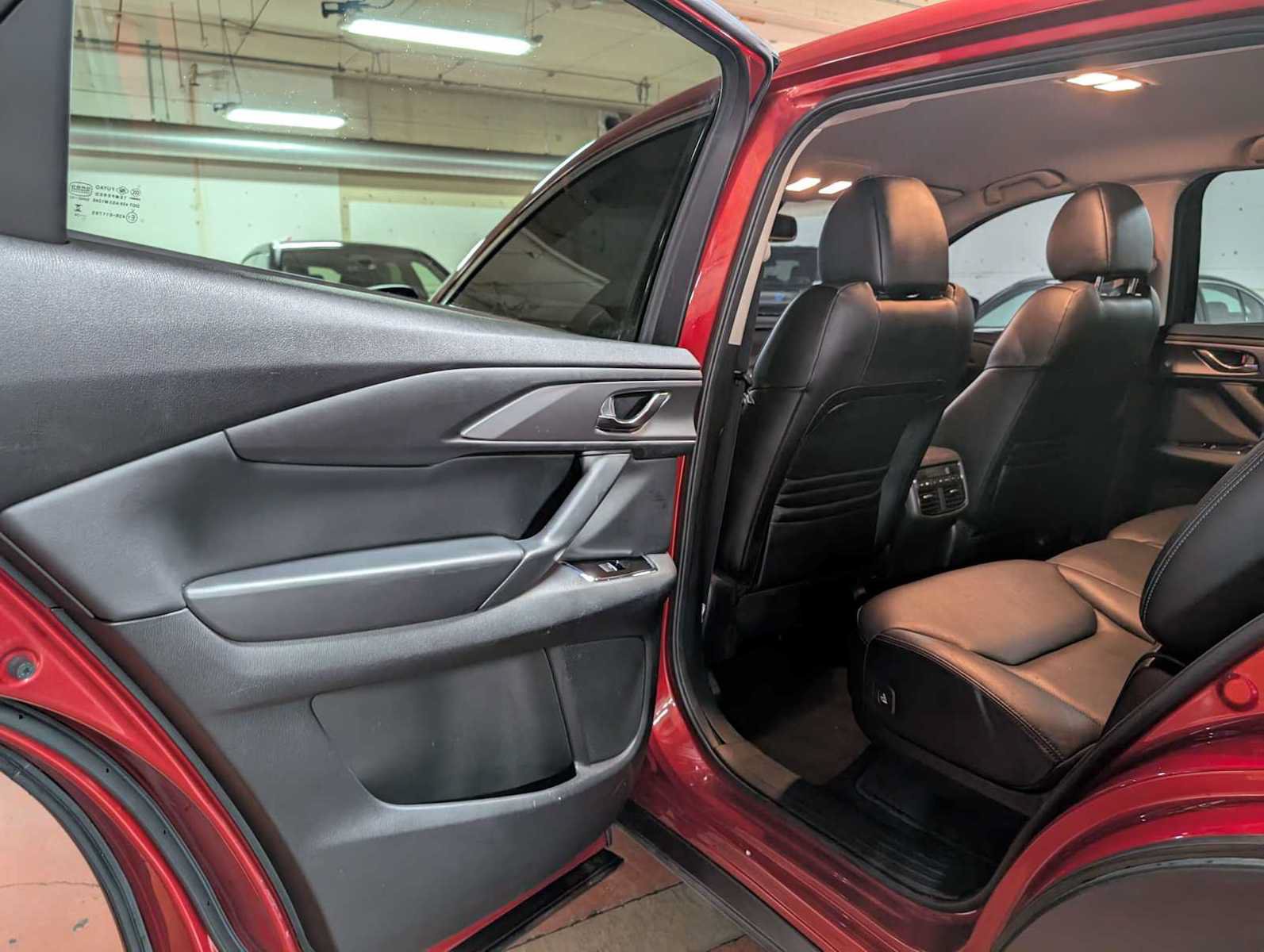 Used 2021 MAZDA CX-9 Touring AWD/4WD image 15