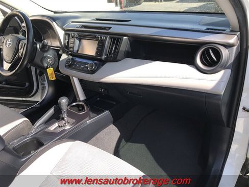 Used 2017 Toyota RAV4 XLE w/ Plus Special Value Package AWD/4WD image 22