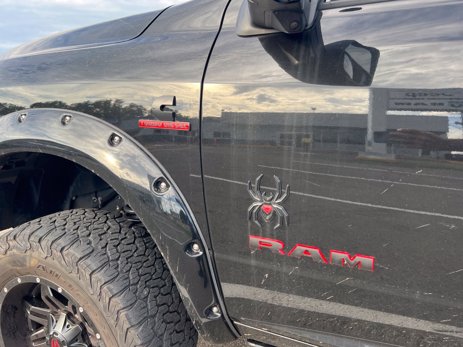 Used 2023 RAM 2500 Limited AWD/4WD image 9