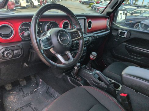 Used 2021 Jeep Wrangler Rubicon AWD/4WD image 16