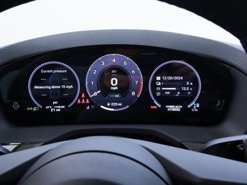 New 2025 Porsche Panamera 4 image 19